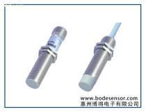 檢測紙皮M12感應器，電容式接近開關產品選購指南